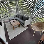 Nashville Fatherland Cottage
