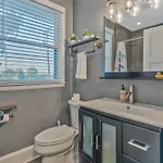 Holiday home E Nash Sf 5mi From Broadway Chef's Kitchen *