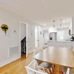 Watkins Park Getaway C Holiday home Nashville
