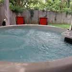 Casa Azul - Boutique 3Br Ranch With Hot Tub & King Beds Holiday home *