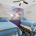 Luxury Oasis - Airport, Downtown, Opry, Holiday home *