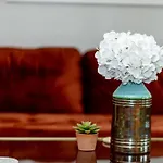 Casa Azul - Boutique 3Br Ranch With Hot Tub & King Beds * Nashville