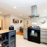 Casa Azul - Boutique 3Br Ranch With Hot Tub & King Beds * Nashville