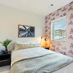 The Outrider By Avantstay Holiday home