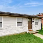 Capitol Hill Retreat A