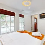 Brick Manor Unit A Holiday home *