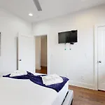 Brick Manor Unit A * Nashville