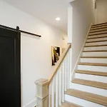 Elegant Space Walk To Belmont & Hillsboro Village