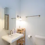 2 Chic Lofts Right On Broadway Strip Sleeps 10 Holiday home *