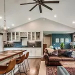 Spacious Modern Ranch 5 Miles To Downtown Nashville