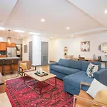 Spacious Penthouse On The Broadway Strip Apartment Nashville