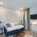 3 King Beds In Hip East Nash 1 Mile To Dwntn *