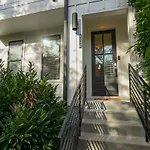 3 King Beds In Hip East Nash Home 1 Mile To Dwntn