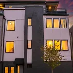 Stylish New Gulch Rooftop Deck W Views Nashville