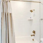 Holiday home Bright Townhome ~ 5 Mi To Downtown! Nashville