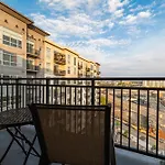 New In Nashville, Pool Gym Rooftop & Laundry 5 Min From Broadway