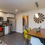 The Johnny And June House Prime Location Nashville