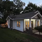 Hip East Nashville Cottage W Hot Tub Mins To Dwntn