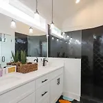 Stylish For 12 8th Ave South 6 Beds