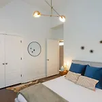Holiday home Stylish For 12 8th Ave South 6 Beds *