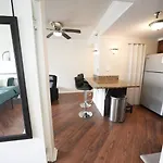 Traveling Nurses And Professionals Parking Included Pet Friendly Downtown Nashville
