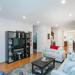 Holiday home July Discount! Close To Downtown, Yard