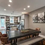 Broadway Bound 3br Perfect Weekend Getaway Holiday home Nashville