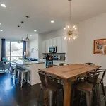 Epic Location- Steps From 12th S, Sleep12 * Nashville