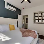 Historic Near Music Row-hillsboro Village Apartment