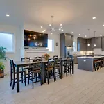 Holiday home Spacious Only 2 Mi To Broadway Nashville