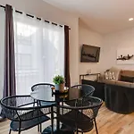 Holiday home Encore Escape Near Opry With Rooftop Sleep 8 *