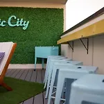Holiday home Encore Escape Near Opry With Rooftop Sleep 8