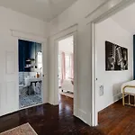 Historic Near Music Row-hillsboro Village Apartment
