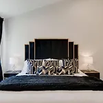 East Nash-Vegas! Brand New Apartment!