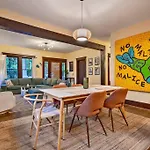 Bright In Hip East Walk To 5 Points - Only 2 Miles To Downtown Holiday home