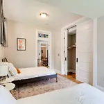 Holiday home Walkable East Nash 3br With Big Yard Near Local Eats *