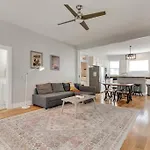 Walkable East Nash 3br With Big Yard Near Local Eats *