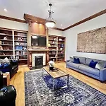 Prime Location In 12south, Walkable To Shopping & Dining