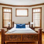 Prime Location In 12south, Walkable To Shopping & Dining Holiday home Nashville
