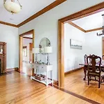 Prime Location In 12south, Walkable To Shopping & Dining Holiday home *