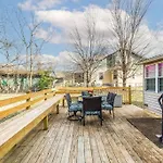 Holiday home Deacon's House From The Tv Series, Nashville! Walk To Downtown! *