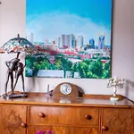 Deacon's House From The Tv Series, Nashville! Walk To Downtown! Holiday home Nashville