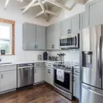 Apartment Historic Loft 2mi To Broadway On-site Speakeasy *