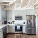 Apartment Historic Loft 2mi To Broadway On-site Speakeasy *