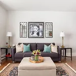 Belmont University 2Mi Broadway