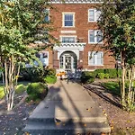 Belmont University 2Mi Broadway