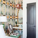 Downtown Midtown Vanderbilt, Honky Tonk Party Pad 2, Parking Gym Pool Apartment *
