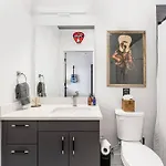 Downtown Midtown Vanderbilt, Honky Tonk Party Pad 1, Parking Gym Pool Nashville