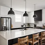 6 Bed With En Baths, Host Up To 20, Rooftops, Parking, Gourmet Kitchens, Cozy Living Spaces, Skyline Views & Fire Table, Near Downtown, Distilleries & Marathon Village, High-speed Wi-fi, 24hr Hospitality Nashville