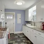 2 Bedroom 4 Miles To Broadway Sleeps 4 Holiday home